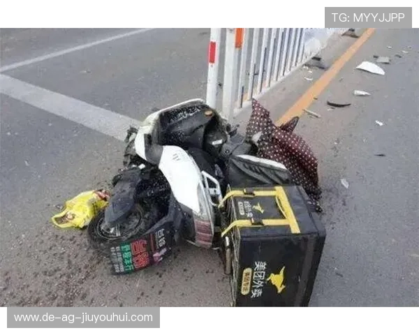 临朐足球队外出途中遭遇严重车祸多人伤亡引社会各界深切关注 临朐足球队外出途中遭遇严重车祸多人伤亡引社会各界深切关注